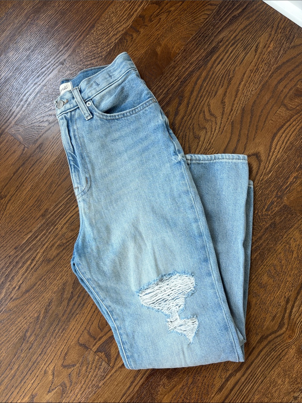 Madewell Light Wash Distressed Momjean